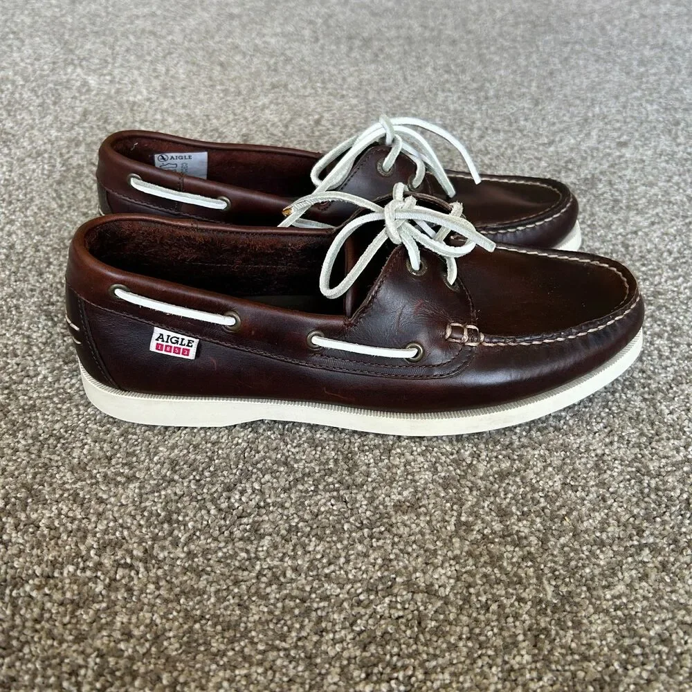 AIGLE 1853 LEATHER BOAT SHOES ELEGANT MENS 8.5 BROWN